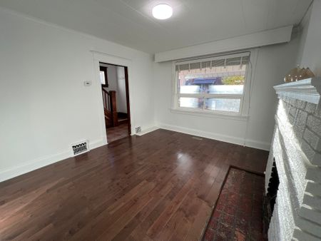 For Lease - 93 Seventh Street, Toronto, Ontario - Photo 2