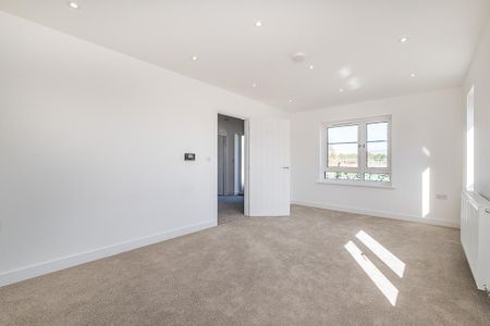 3 bedroom detached house to rent - Photo 5
