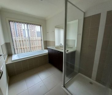 THREE BEDROOM FAMILY HOME - - Photo 5