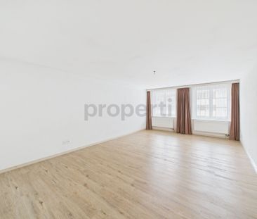 Grosszügige 3-Zimmer-Wohnung mit historischem Charme im Herzen von ... - Photo 4