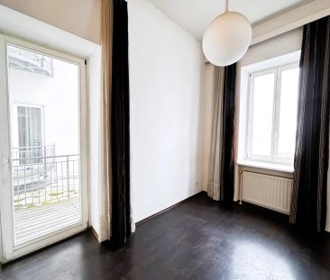 Kompakte Wohnung im historischen Gebäude mit Balkon - Foto 2