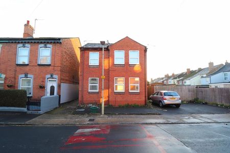 Magdala Road, Gloucester - Photo 4