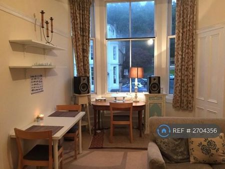 1 bedroom flat to rent - Photo 4