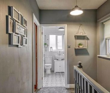 3 bedroom semi-detached house to rent - Photo 4