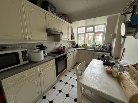 1 bedroom property to rent - Photo 3