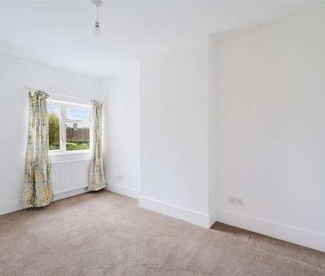 Ferndale Road, Banstead, SM7 - Photo 5