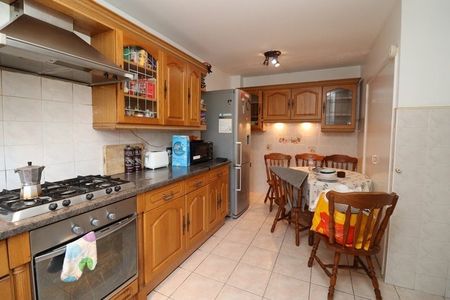 Room in a Shared Flat, Southwood Smith House, E2 - Photo 4