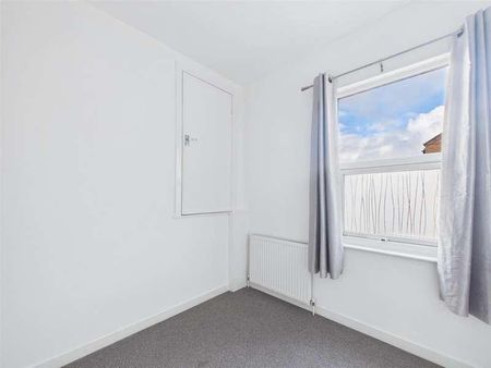 Harrowby Road South, Birkenhead, CH42 - Photo 4