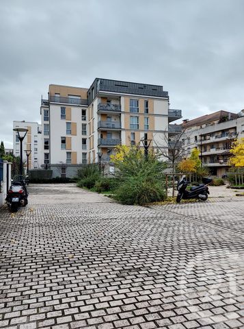 Appartement F3 À Louer 3 Pièces - 57,81 M - Photo 3