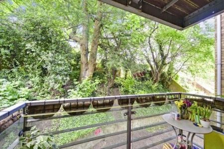 Arundel Square, Maidstone - Photo 5