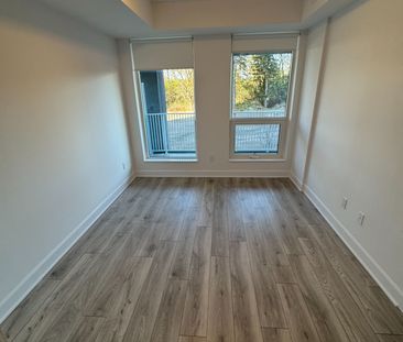 For Lease - 3240 William Coltson Avenue Unit# #217, Oakville, Ontario - Photo 3