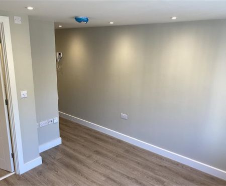 Flat 5, Essex House, Regent Street, Cambridge - Photo 2