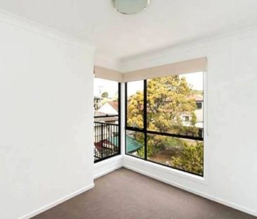 Unit 4/119 Jones Road, Carina Heights. - Photo 6