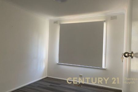 For Rent - 3 Bedroom House in Oakleigh Area - Photo 3