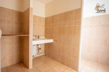 Location BUREAUX EN PLEIN COEUR DU BASSIN DE DISNEY / VAL D'EUROPE - Photo 2