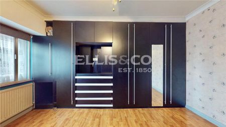 4 bedroom terraced house to rent - Photo 5