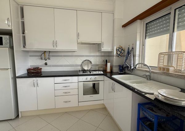 Excelente Apartamento T2 localizado em zona privilegiada de Albufeira.