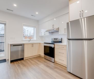 For Lease - 94 Earlscourt Avenue Unit# 1, Toronto, Ontario - Photo 2