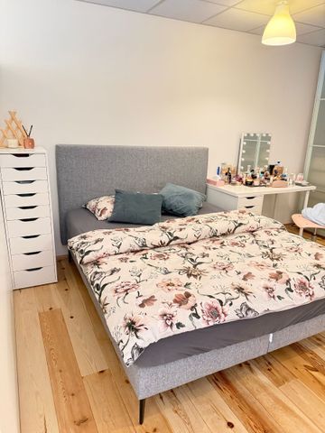 Ruime gerenoveerde gelijkvloerse studio (85 m²) - Foto 4