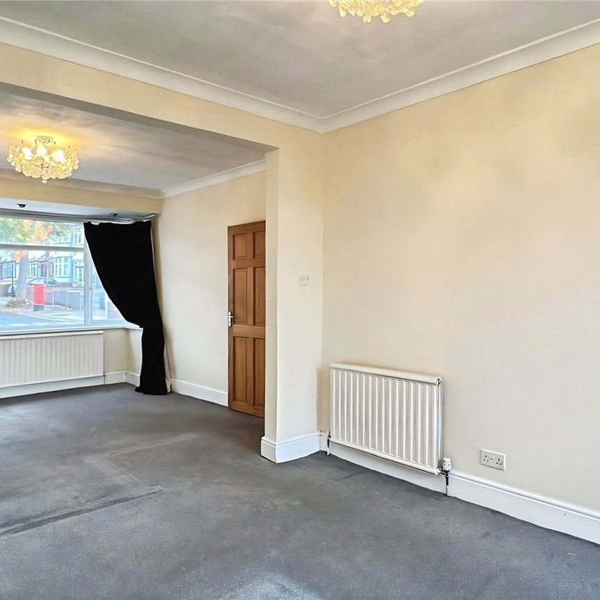 Cleveley Crescent, Ealing, W5 1DZ - Photo 1