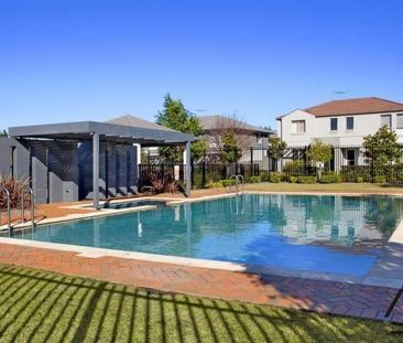 71 Whitfield Parade, Hammondville NSW 2170 - House For Rent | Domain - Photo 6