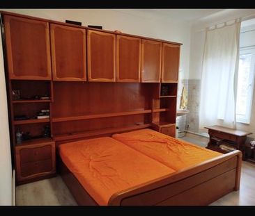 KREFELD ZENTRUM2.zimmer Wohnung mit Einbauküche und Schlafzimmer - Foto 1