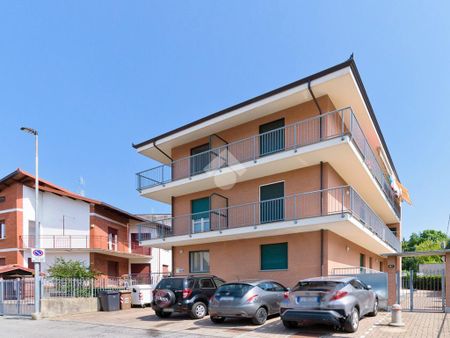 Bilocale in affitto - Photo 2
