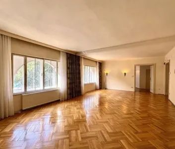 ALTBAU-FLAIR! 3 Zimmer Wohnung am Kriemhildplatz zu vermieten - Foto 1