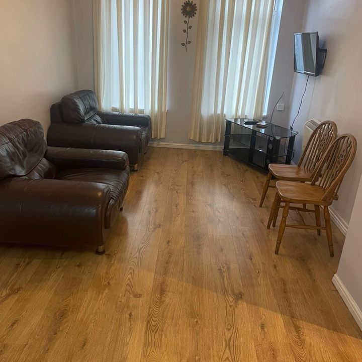 2 Bed Flat, Mansfield Road, S12 - Photo 1