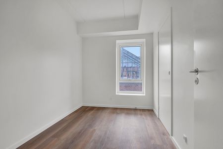 Moderne 4-værelses lejlighed med altan og udsigt i Nørresundby - Foto 3