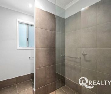 🏡Furnished Single Private Studio Apartment - Photo 6