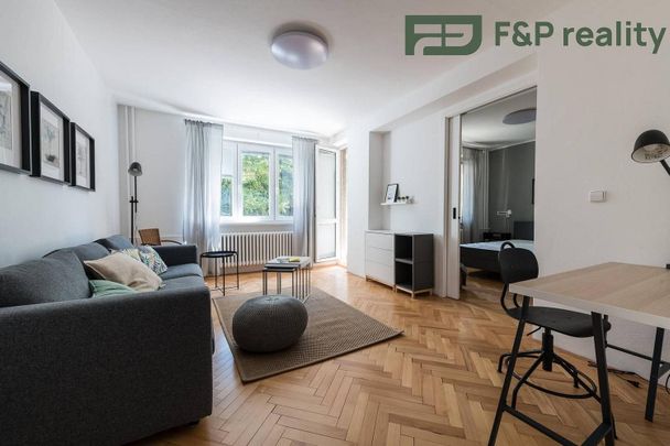 Pronájem bytu 2+1 60 m² - Photo 1