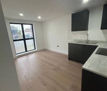 Flat 6, Portland Road, London - Photo 6