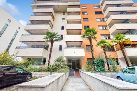 Ampio appartamento con vista sul parco isolino - Foto 5