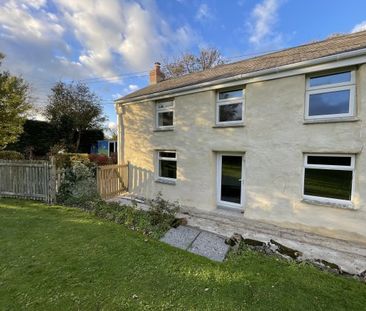 Parc Erissey, Redruth, TR16 - Photo 1