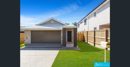 Near new 4 Bedroom low set property with Solar Power and Crime safe screens! - Photo 3