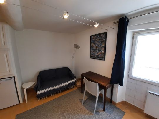 Location Appartement 1 pièce 23m² MARSEILLE 9ème - Photo 1
