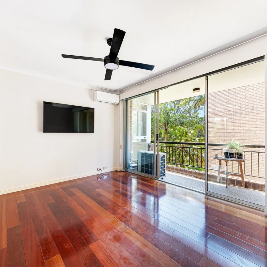 19/302 Burns Bay Road, Lane Cove. - Photo 1