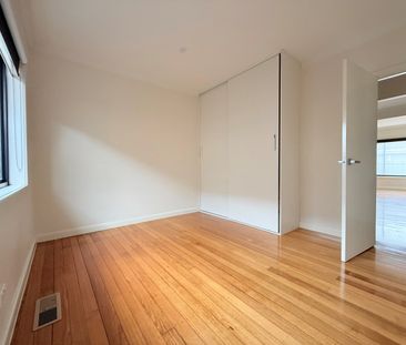 145 South Street, Hadfield VIC 3046 - House For Rent | Domain - Photo 3