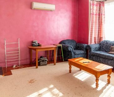 Charming 3-Bedroom Home in Georgetown, Invercargill - Photo 2