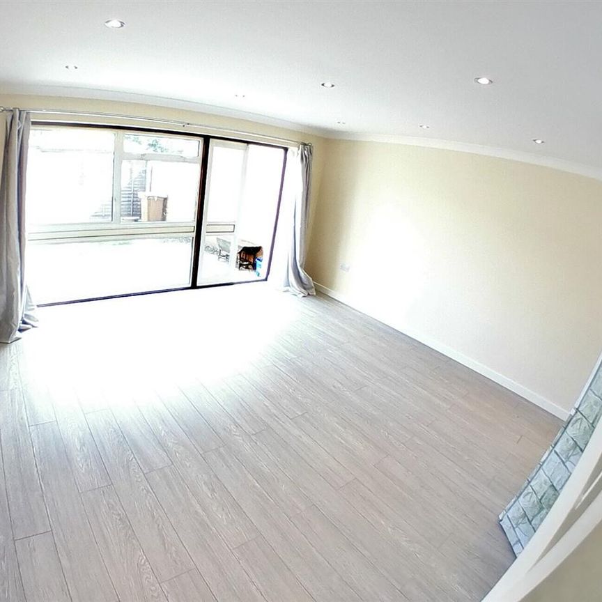 Winkley Court, South Harrow - Photo 1