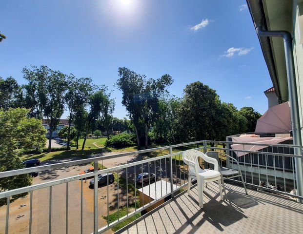 Geräumige 1-Raumwohnung inkl. EBK sucht Nachmieter ! - Photo 1