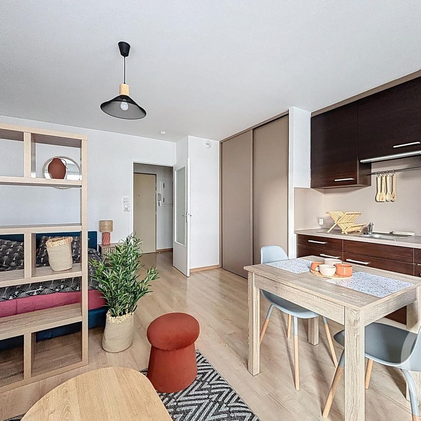 Location Appartement 1 pièce 26m² TROYES 10000 - Photo 1