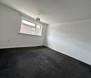 2 bed upper flat to rent in NE28 - Photo 1