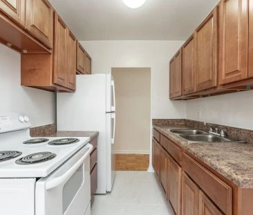 27-31 Paxtonia — 1 Bedroom - unit 209 - Photo 1