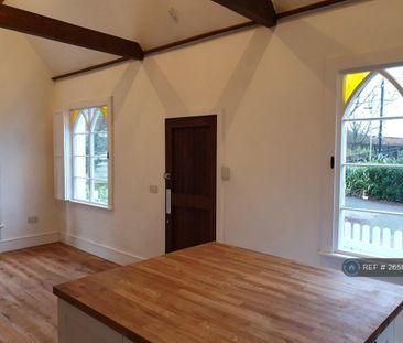 2 bedroom detached house to rent - Photo 4