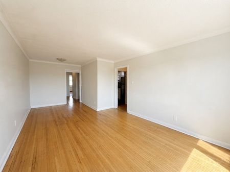 For Lease - 82 Lanark Avenue Unit# 2nd Fl, Toronto, Ontario - Photo 2