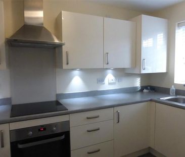 2 bedroom semi-detached house to rent - Photo 5