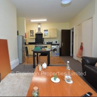 1 Bedroom Flats in Leeds - Photo 1