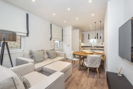 2 bedroom flat to rent - Photo 2